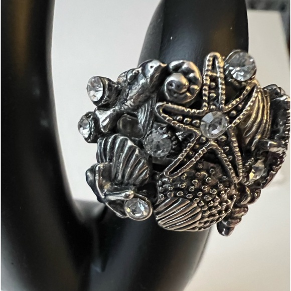Seashell Beach Motif Silver Tone with rhinestones Ring sz 7 - Picture 11 of 12